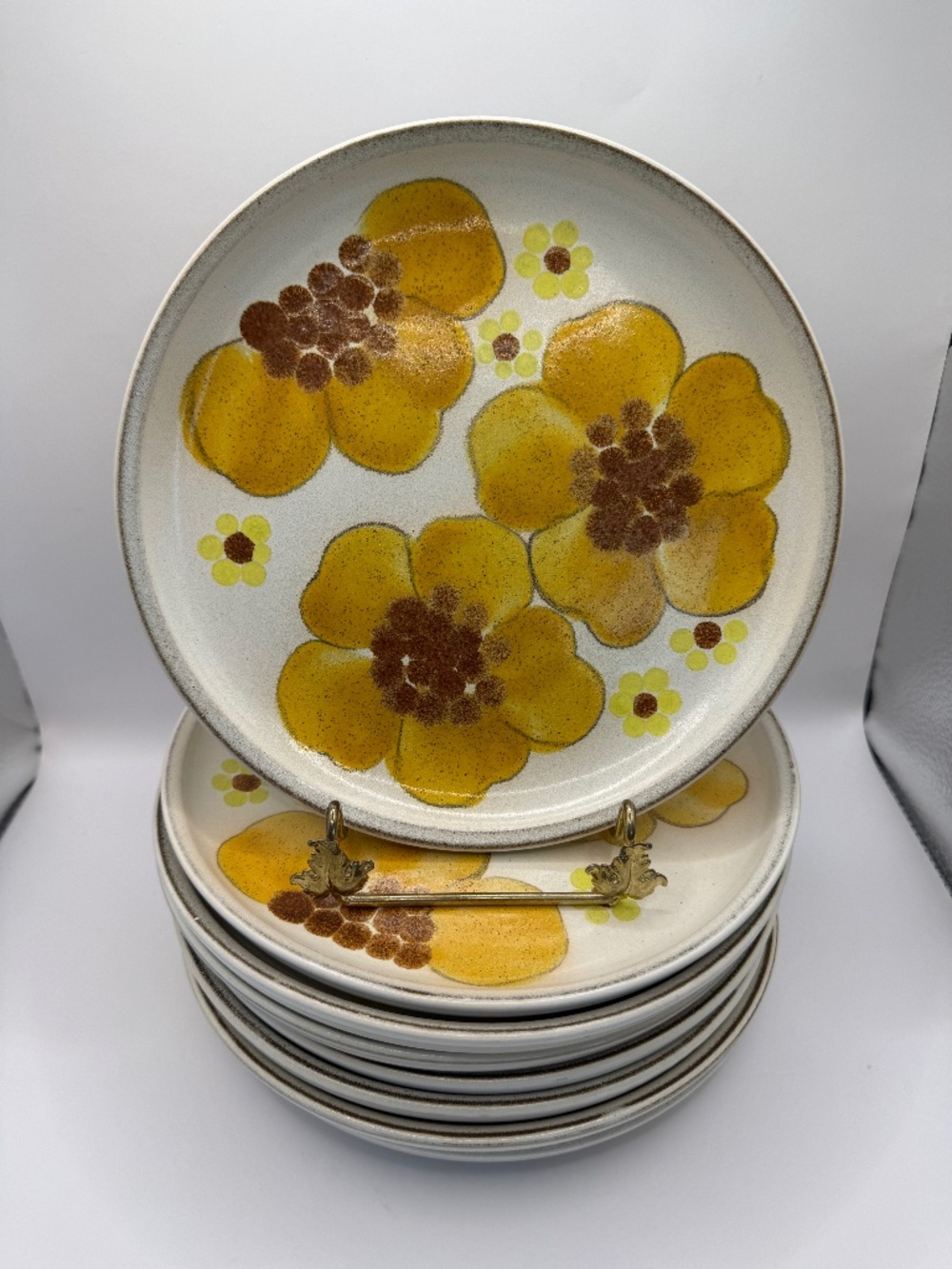 Denby Minstrel Yellow Floral 8" Lunch Plates set of 8 - note condition.